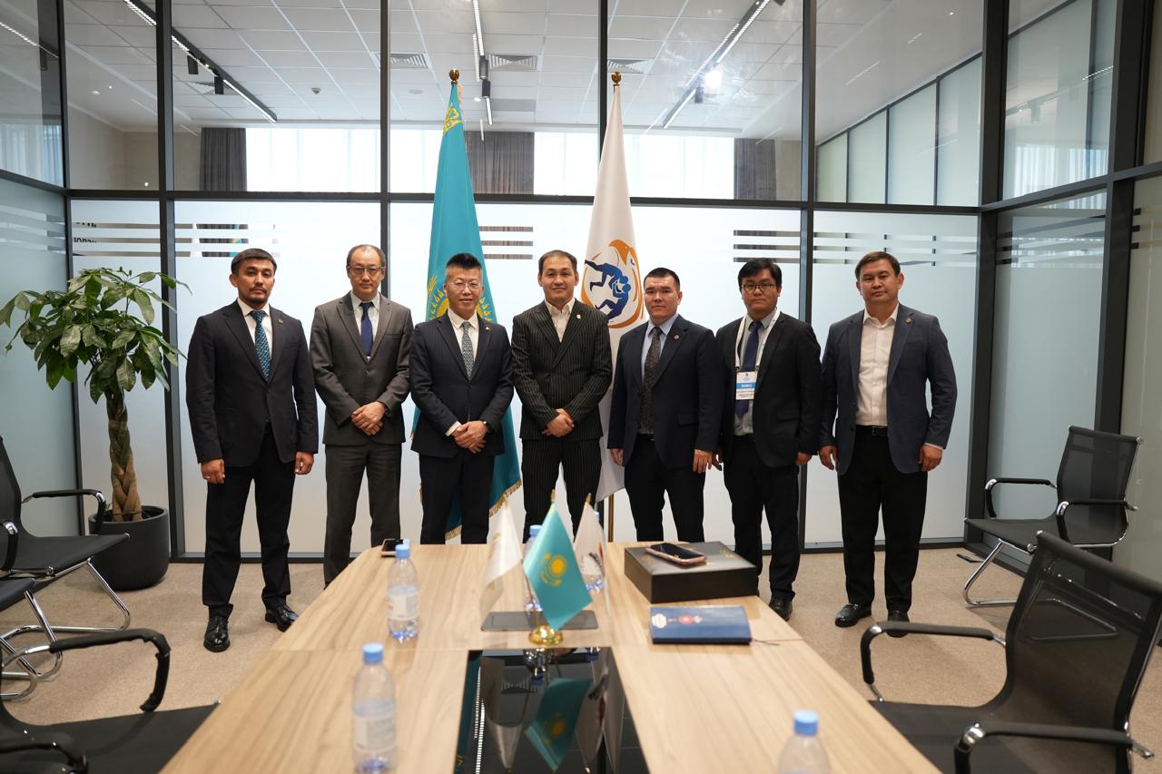 Қазақстан күрес федерациясы TAISHAN компаниясымен әлем чемпионатына дайындық мәселелерін талқылады
